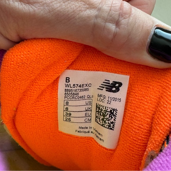 New Balance 574 Gray Neon Size 8 - Picture 5 of 9